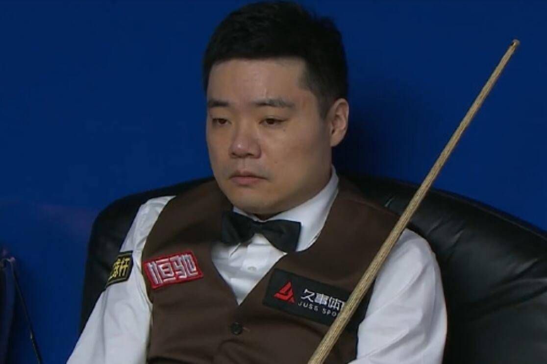 亚洲啪啪看看